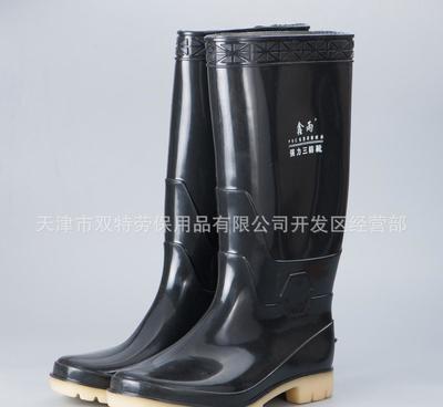 鑫雨強力三防靴 三防防護的堅守，安全腳步的堅定